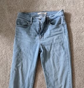Levi's 724 High Rise Straight Crop Size 26
